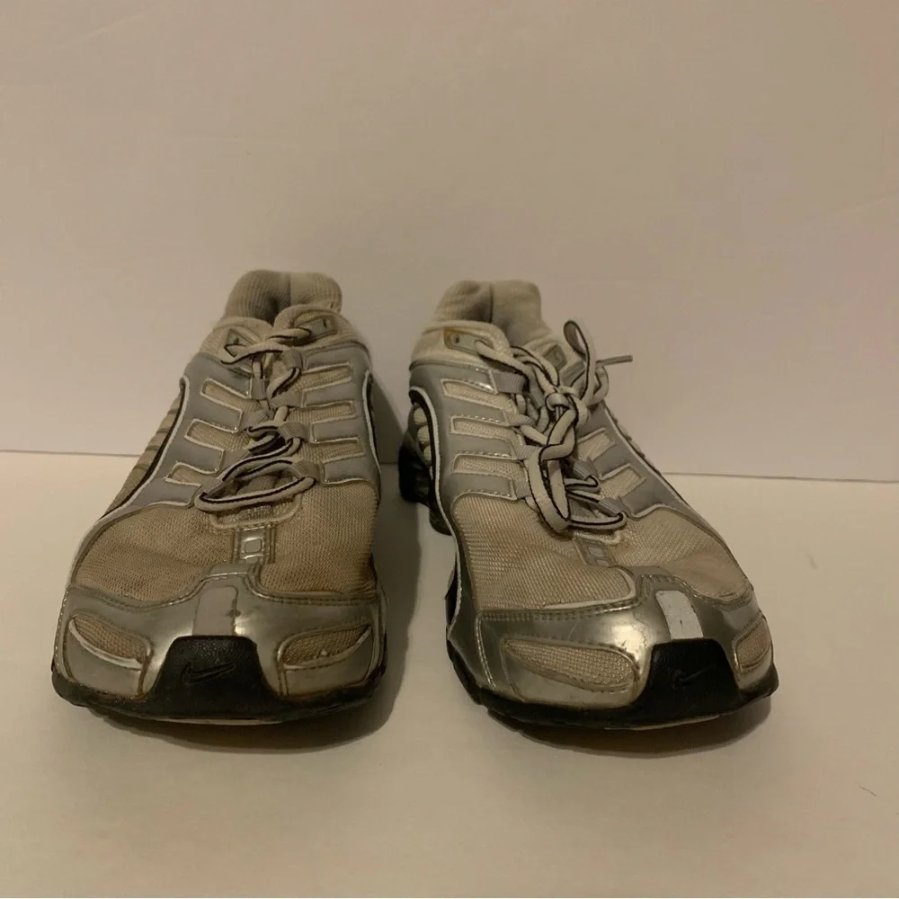 Nike Shox Women’s Shoes